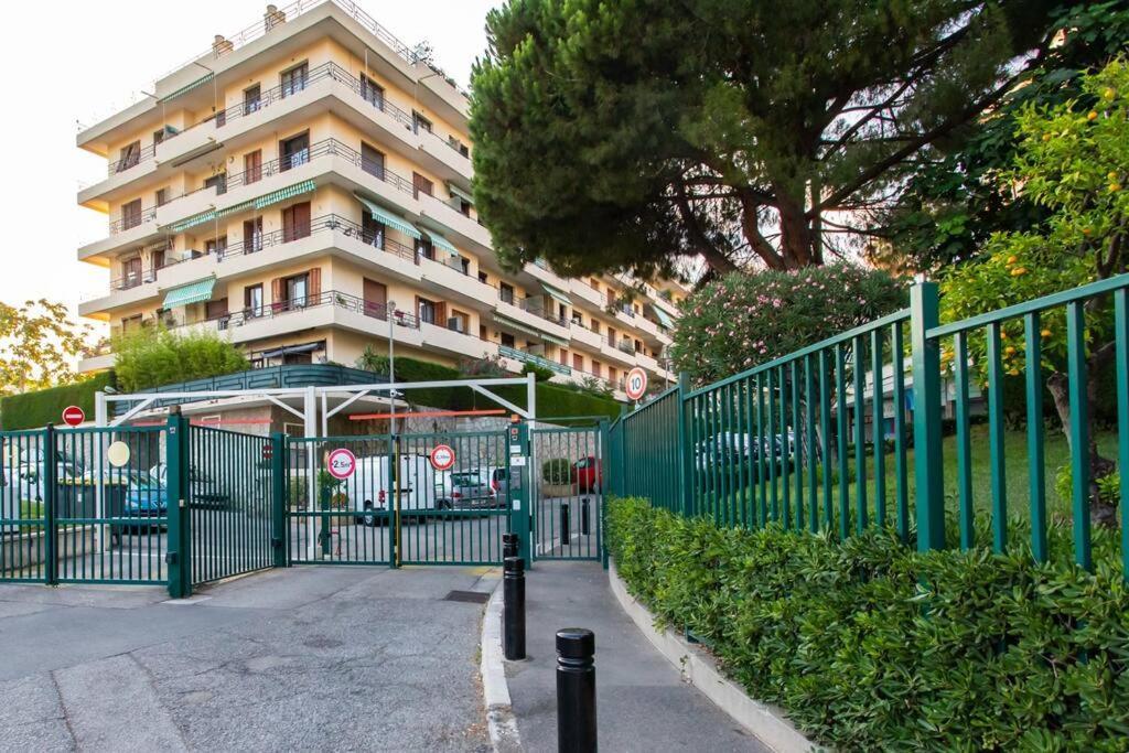 L45 St Marguerite Sea View/ Balcon, Parking Wifi Nizza