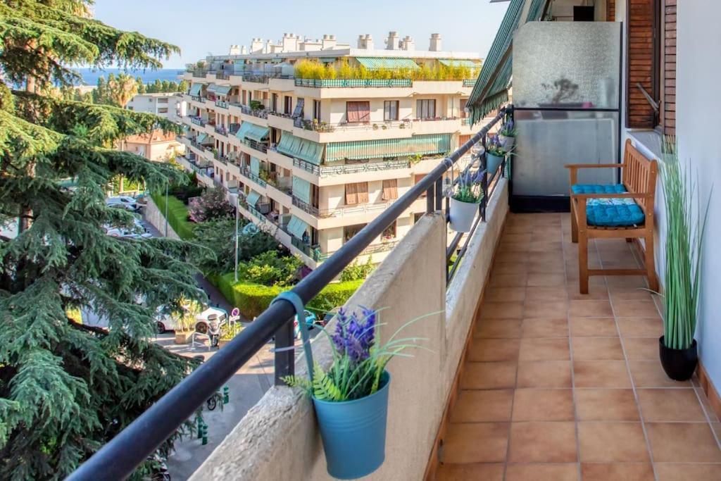 L45 St Marguerite Sea View/ Balcon, Parking Wifi Nizza