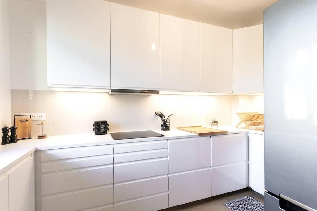 Appartement L45 St Marguerite Sea View/ Balcon, Parking Wifi